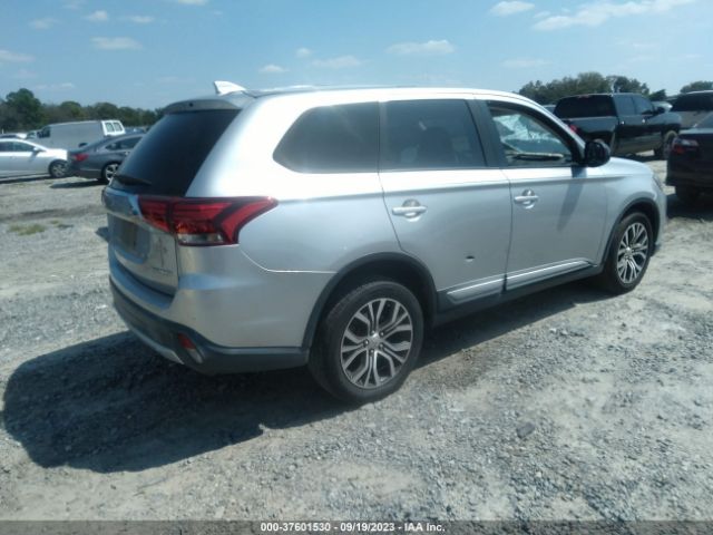 JA4AD2A38JZ051797 Mitsubishi Outlander Es