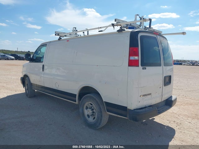 Chevrolet EXPRESS CARGO VAN 2019 1GCWGAFP0K1303793 Image 3
