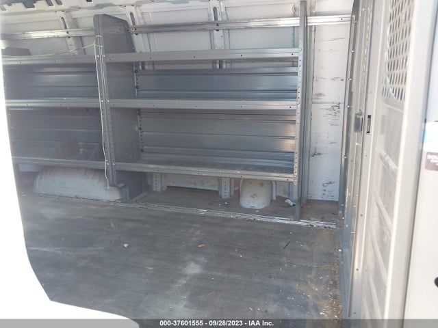 Chevrolet EXPRESS CARGO VAN 2019 1GCWGAFP0K1303793 Image 8