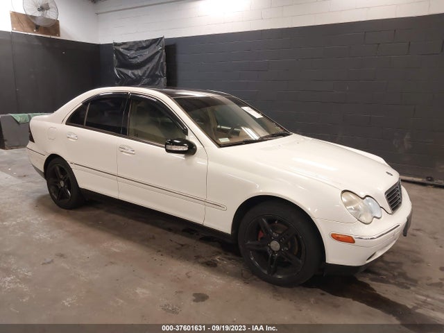 2004 Mercedes-benz C-class 2.6l მანქანა იყიდება აუქციონზე, vin: WDBRF61J74E016994, აუქციონის ნომერი: 37601631