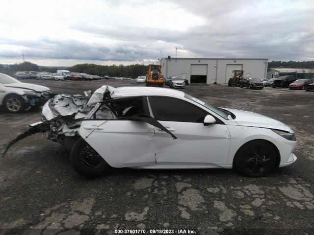 2023 HYUNDAI ELANTRA SEL VIN: 5NPLM4AG4PH108168