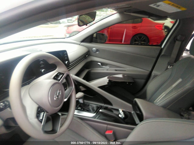 Hyundai ELANTRA SEL 2023 5NPLM4AG4PH108168 Image 5