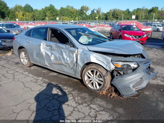 Chevrolet MALIBU LT 2018 1G1ZD5ST9JF145710 Image 1