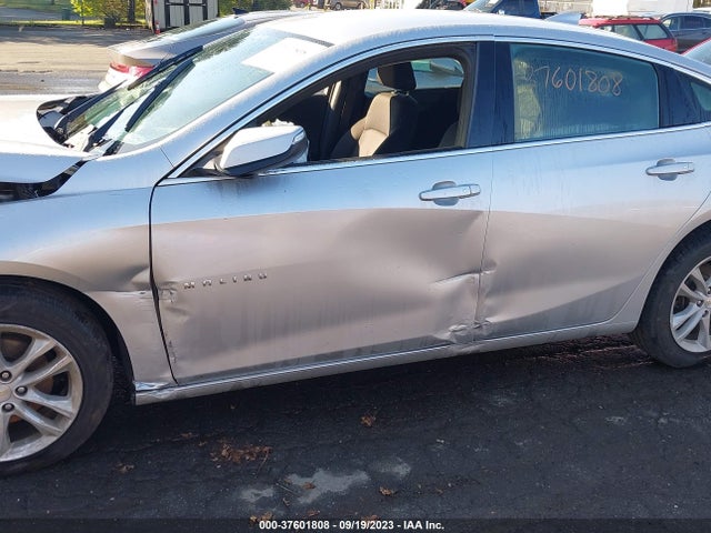 Chevrolet MALIBU LT 2018 1G1ZD5ST9JF145710 Image 14