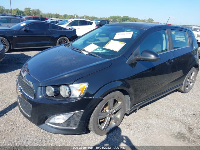 Chevrolet Sonic Rs 2016 1G1JH6SB9G4165913 Image 2