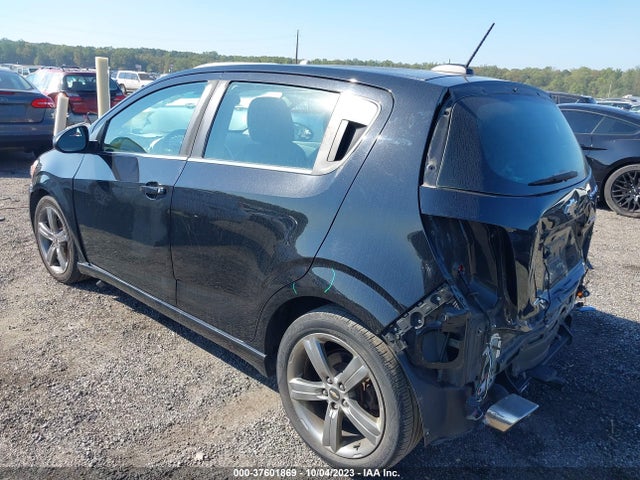 Chevrolet Sonic Rs 2016 1G1JH6SB9G4165913 Image 3
