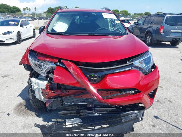 2017 TOYOTA RAV4 LE VIN: JTMZFREV6HJ135617