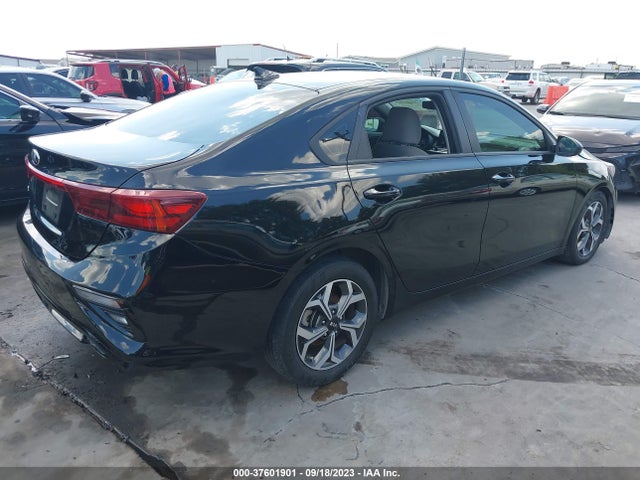 2020 KIA FORTE LXS VIN: 3KPF24AD8LE195130