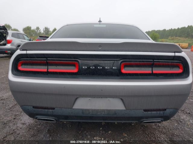 2C3CDZAGXJH183457 Dodge Challenger Sxt Plus