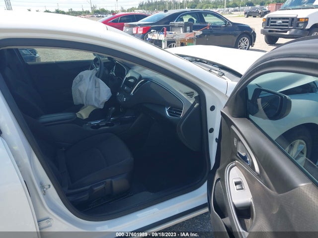 Chevrolet MALIBU LT 2020 1G1ZD5ST3LF051728 Image 5