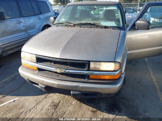 2000 CHEVROLET S-10 LS VIN: 1GCCS145XY8253603