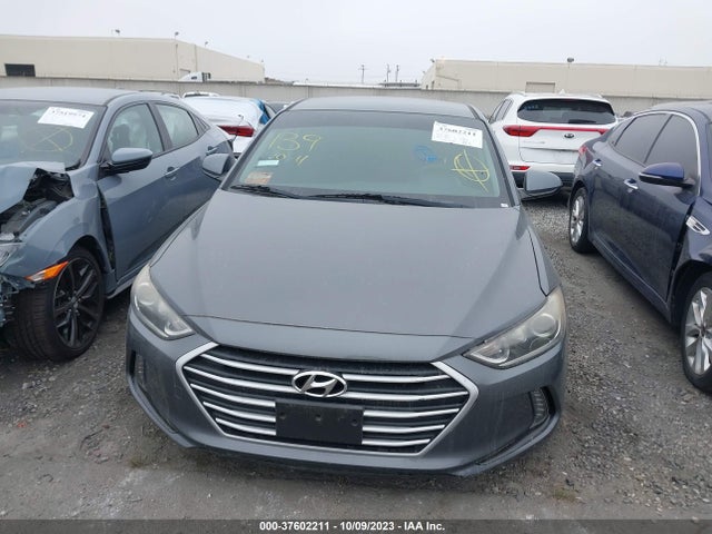 Hyundai ELANTRA SE 2018 KMHD74LF4JU585515 Image 13