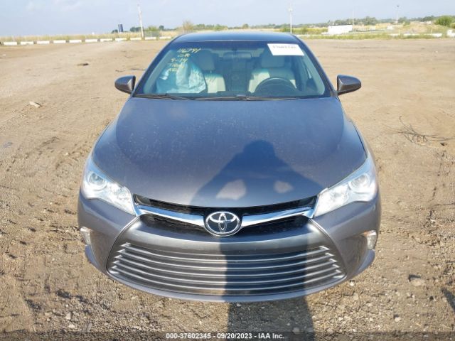 4T1BF1FK3HU704165 Toyota CAMRY XLE