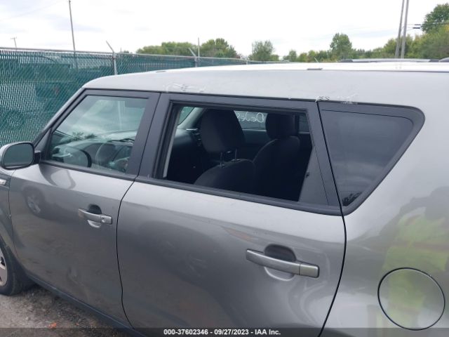 KNDJN2A21E7085995 KIA Soul Base