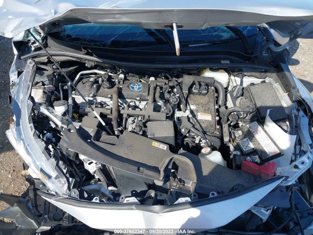Toyota Corolla Hybrid Le 2022 JTDEAMDE8N3002214 Image 10