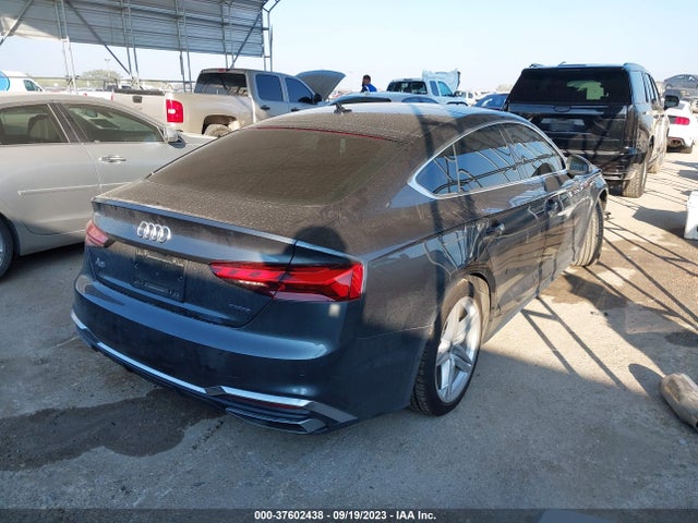 WAUDACF52NA028447 Audi A5 Sportback S Line Premium