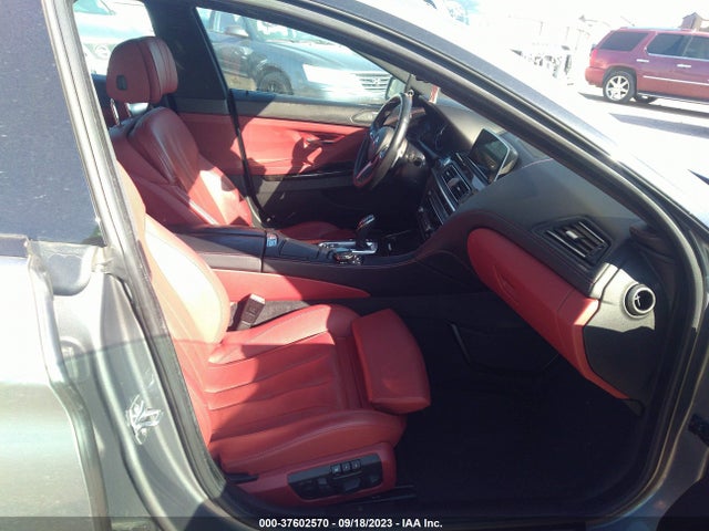 BMW 6 Series 640i 2016 WBA6D0C51GG432763 Image 5