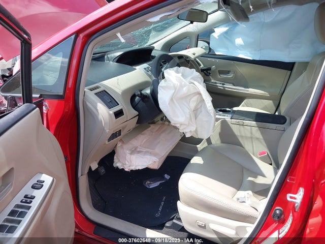 Toyota Prius V Two/three/five 2014 JTDZN3EU1E3300996 Image 5