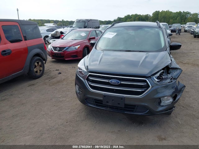 2017 FORD ESCAPE SE VIN: 1FMCU0GD5HUE80899