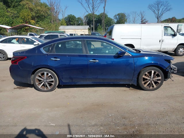 37602931 :رقم المزاد ، 1N4AL3AP3HC167896 vin ، 2017 Nissan Altima 2.5 Sr مزاد بيع