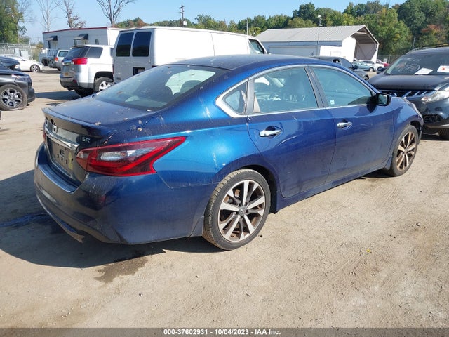 37602931 :رقم المزاد ، 1N4AL3AP3HC167896 vin ، 2017 Nissan Altima 2.5 Sr مزاد بيع