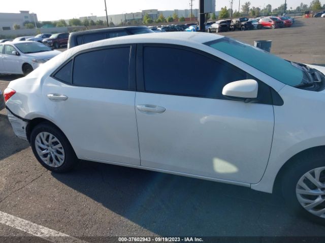 5YFBURHE1JP767350 Toyota COROLLA LE