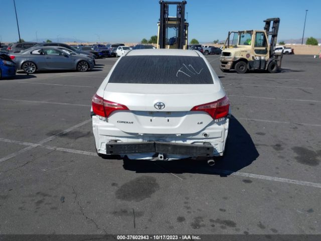5YFBURHE1JP767350 Toyota COROLLA LE