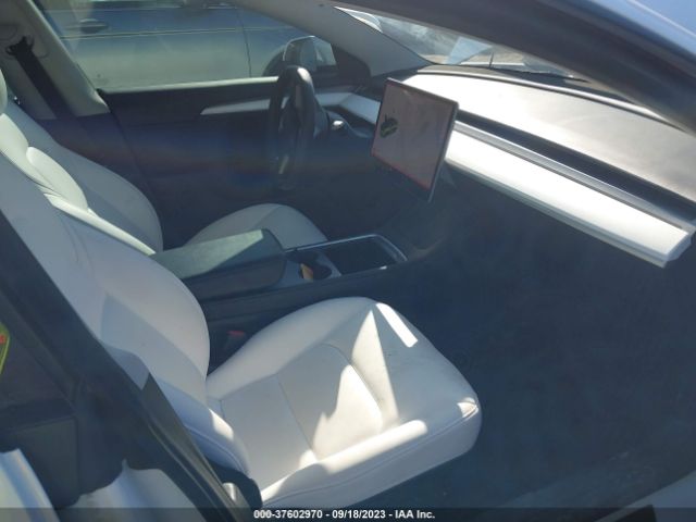 5YJ3E1EB7NF198230 Tesla Model 3 Long Range