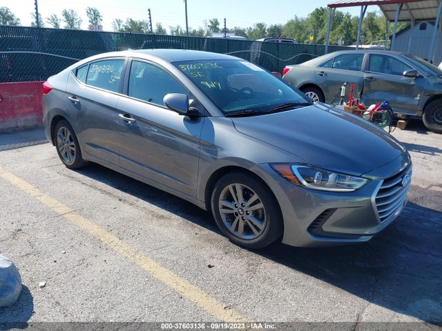 2018 5NPD84LF3JH327739 main image