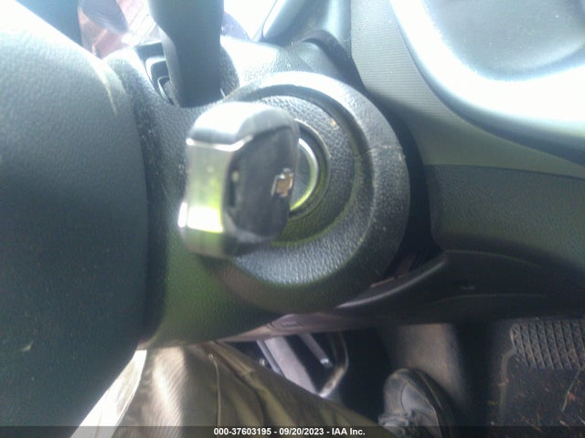 Chevrolet SONIC LS 2019 1G1JB5SB8K4100216 Image 10