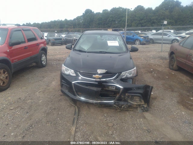 Chevrolet SONIC LS 2019 1G1JB5SB8K4100216 Image 11
