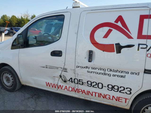 3N6CM0KNXKK696272 Nissan Nv200 Compact Cargo S