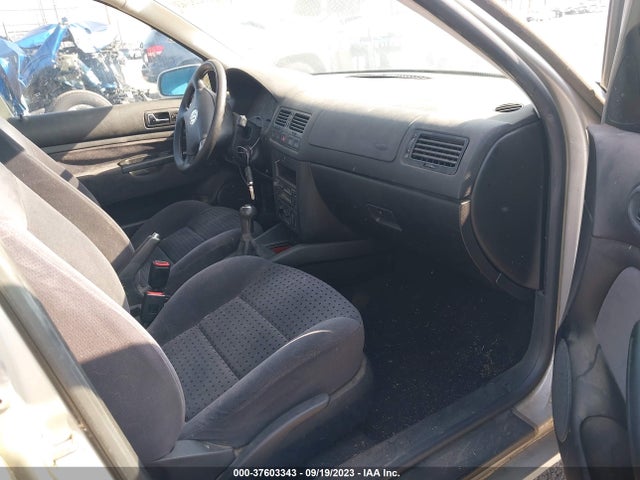 2000 VOLKSWAGEN JETTA GLS VIN: 3VWSF29M4YM024851