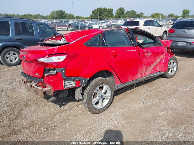 Ford FOCUS SE 2014 1FADP3F22EL346781 Image 4