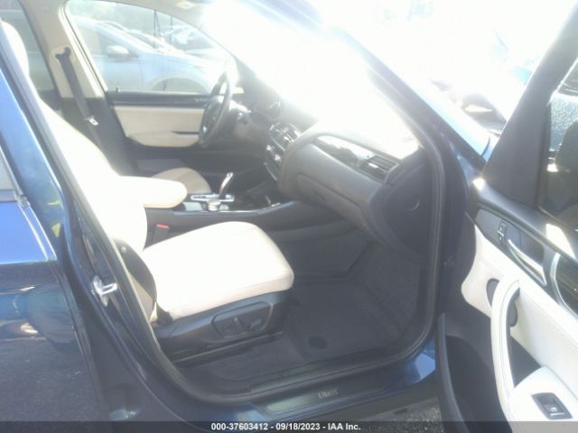 5UXWX9C55H0T13864 BMW X3 Xdrive28i