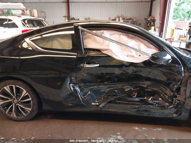 2017 HONDA ACCORD COUPE EX-L VIN: 1HGCT1B80HA010306