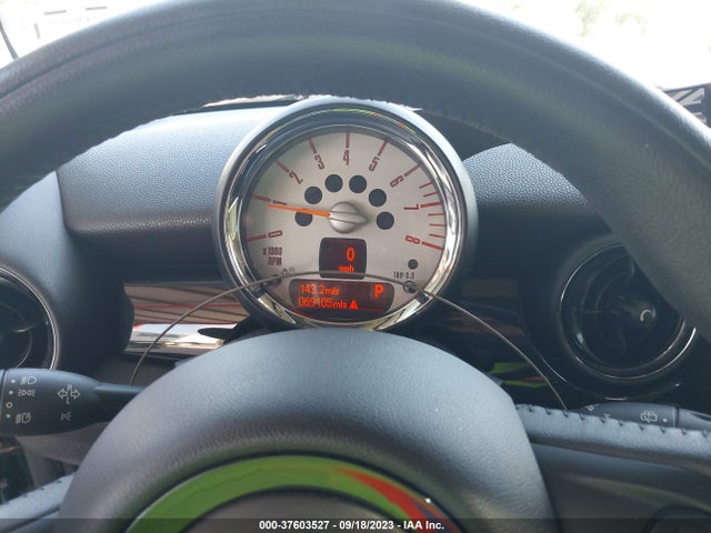 2013 MINI COOPER HARDTOP WMWSU3C56DT692479 Photo 6