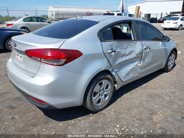 2017 KIA FORTE LX VIN: 3KPFK4A74HE017782