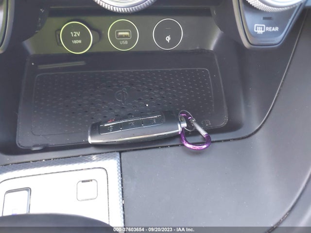 Genesis G70 2.0T 2022 KMTG34TA6NU103409 Image 11