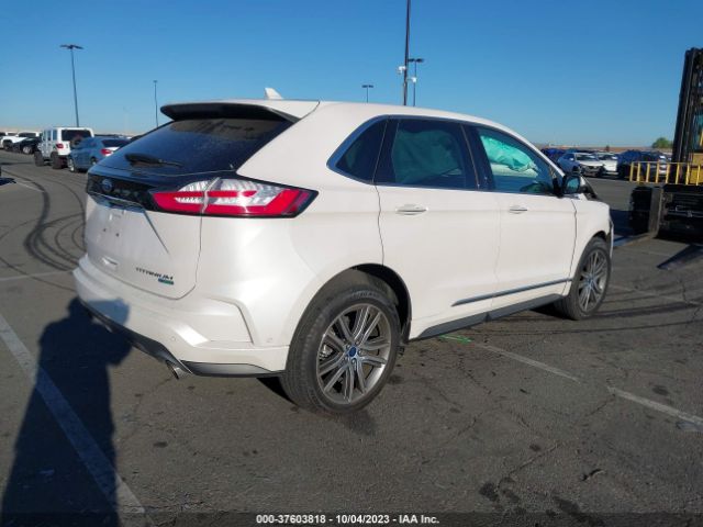 2FMPK3K93KBC49010 Ford Edge Titanium