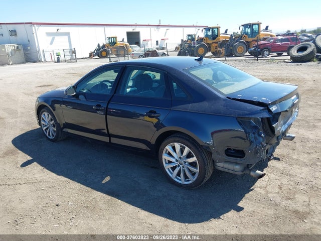 WAUGMAF46HN046981 Audi A4 Ultra Premium