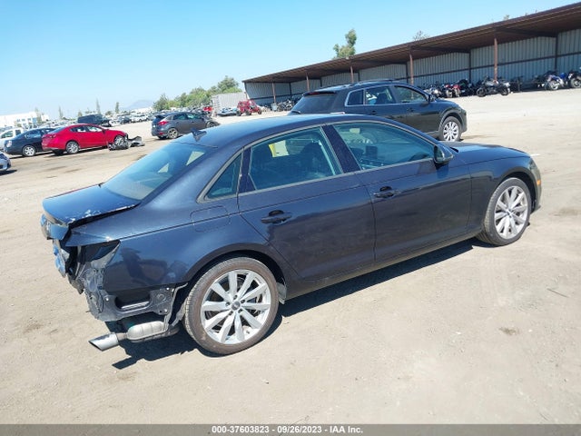 WAUGMAF46HN046981 Audi A4 Ultra Premium