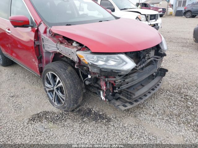 JN8AT2MV9HW266417 Nissan Rogue Sl