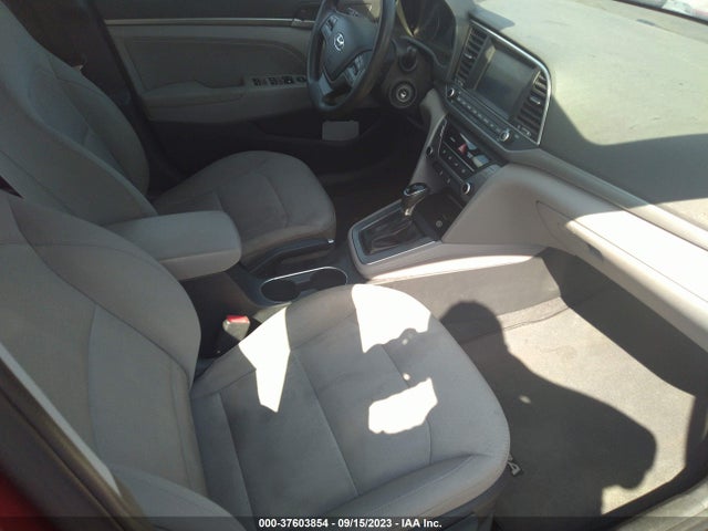 2017 HYUNDAI ELANTRA SE VIN: 5NPD84LF7HH185499