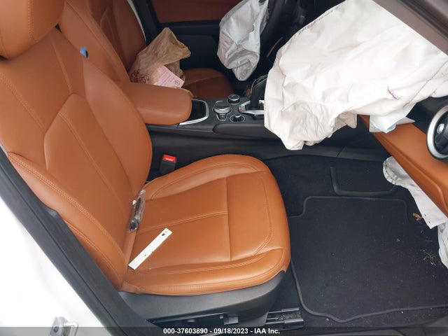 ZARFANAN2M7644813 Alfa Romeo Giulia Awd