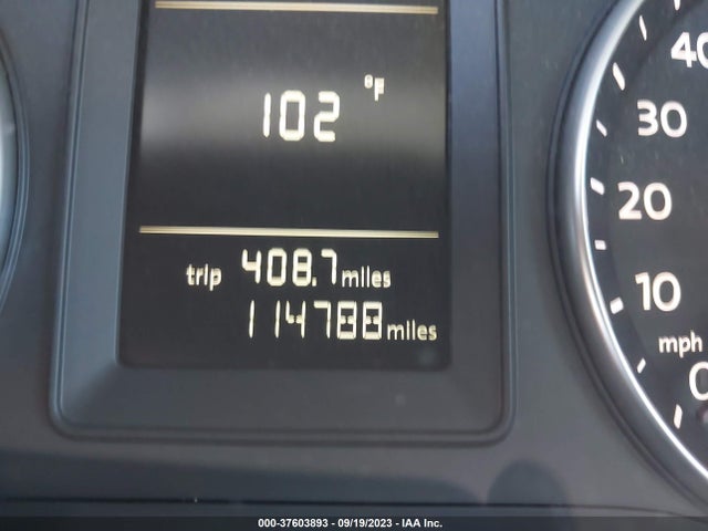 2010 VOLKSWAGEN JETTA SEDAN LIMITED VIN: 3VWRZ7AJ9AM114796