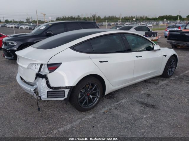 5YJ3E1EA4PF405358 Tesla MODEL 3
