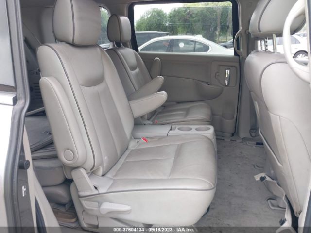 JN8AE2KP5F9121174 Nissan Quest Sv