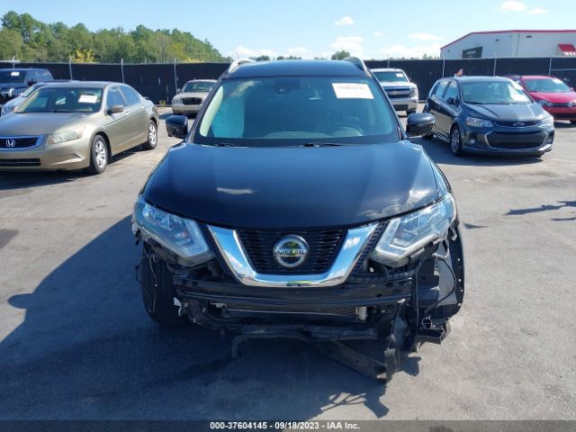 5N1AT2MT8JC797752 Nissan Rogue Sl