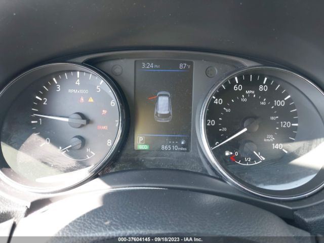 5N1AT2MT8JC797752 Nissan Rogue Sl